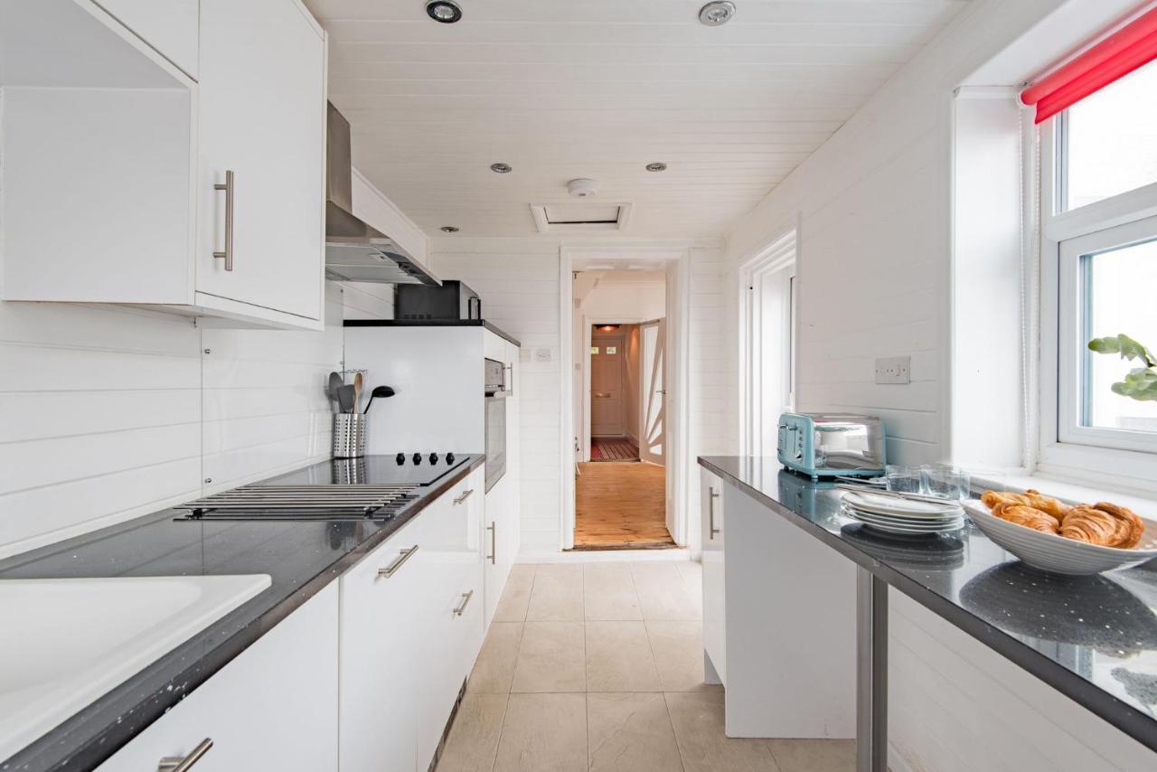 Wave Cottage By Bloom Stays ساندجيت المظهر الخارجي الصورة
